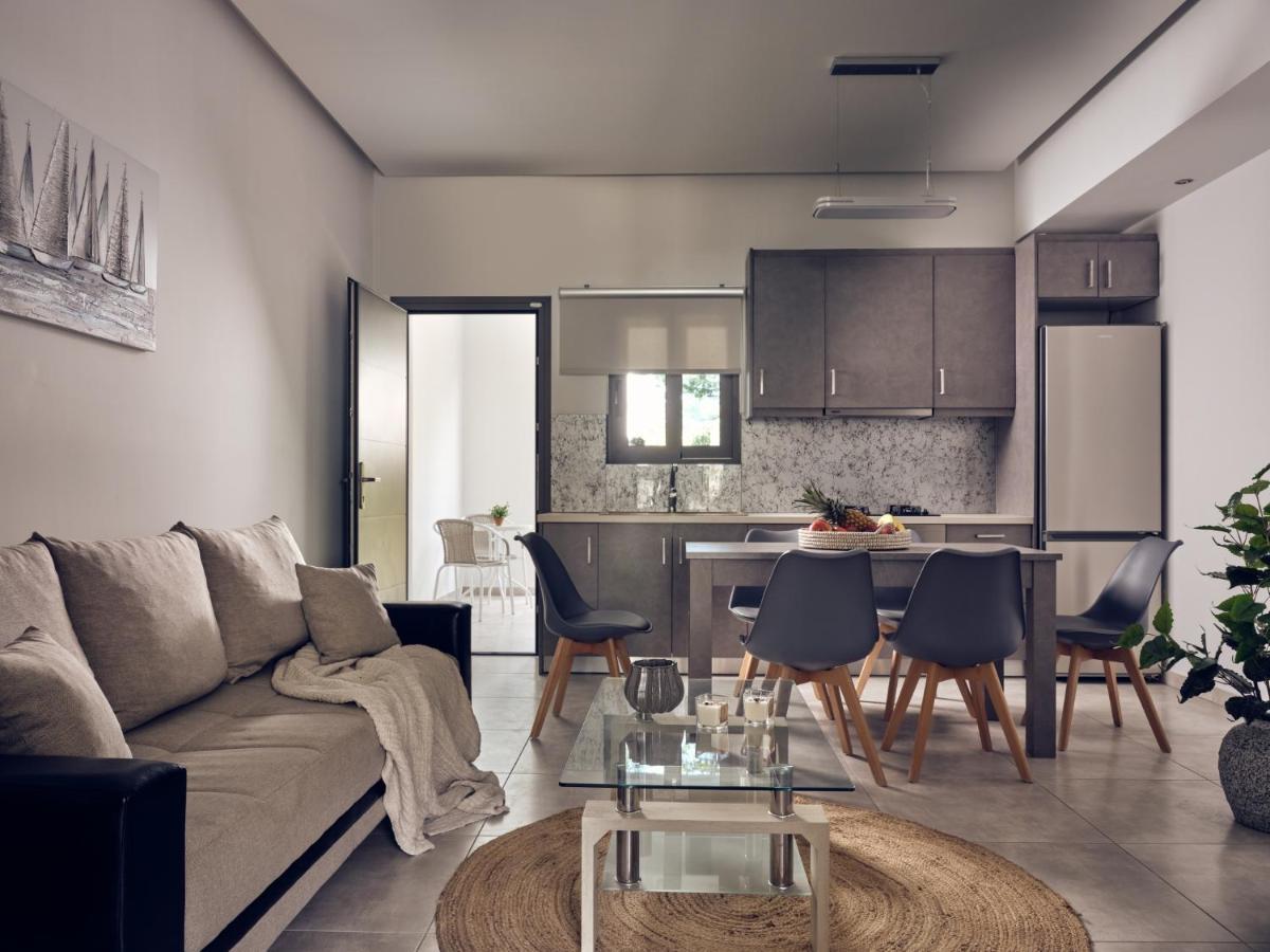 Dareia Suites Plános المظهر الخارجي الصورة