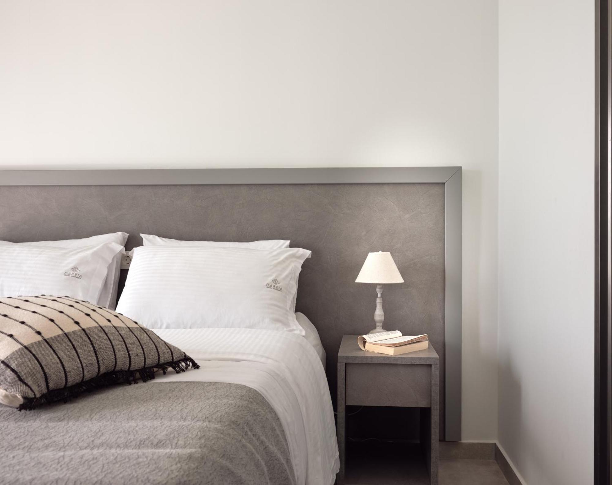 Dareia Suites Plános الغرفة الصورة