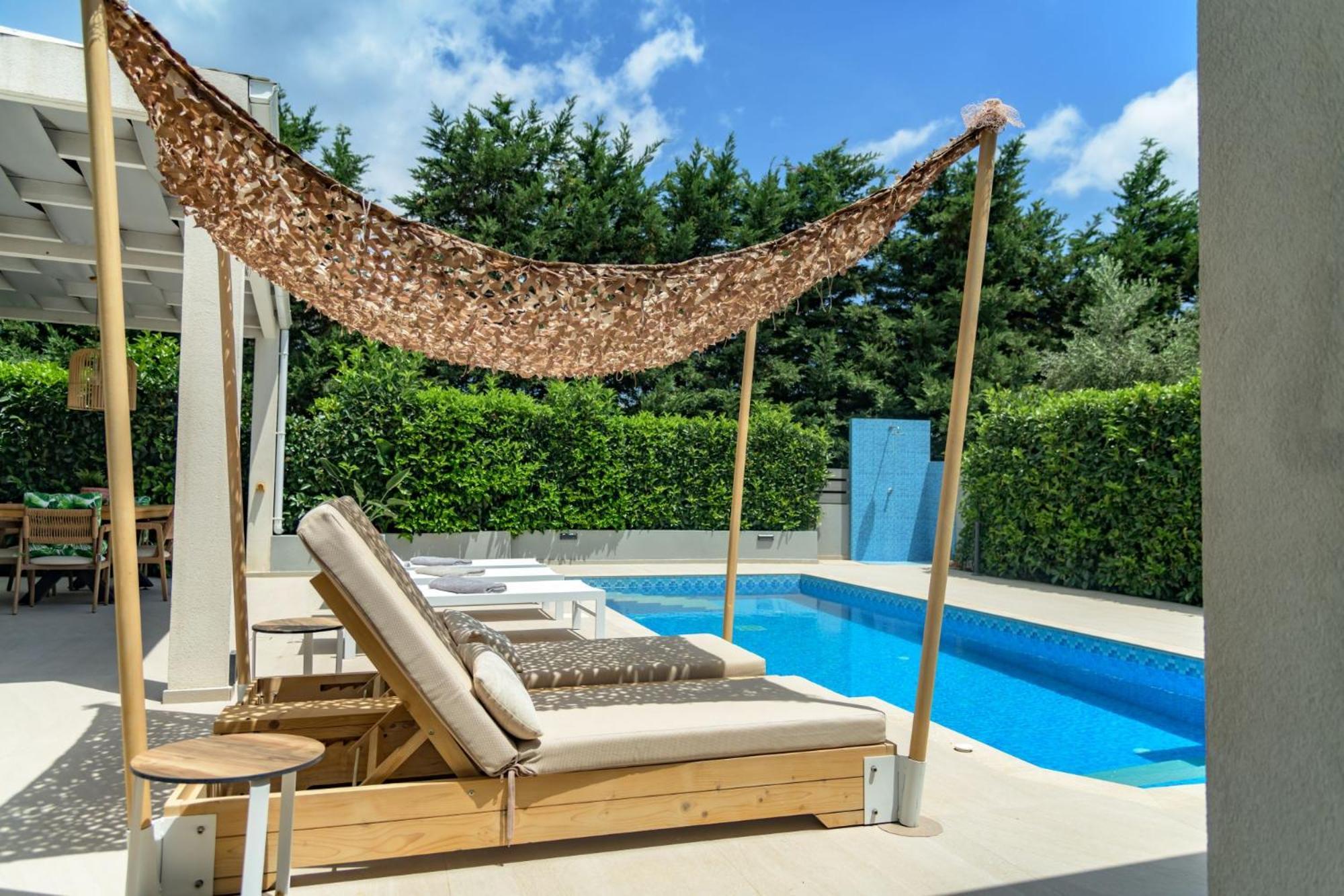 Dareia Suites Plános المظهر الخارجي الصورة